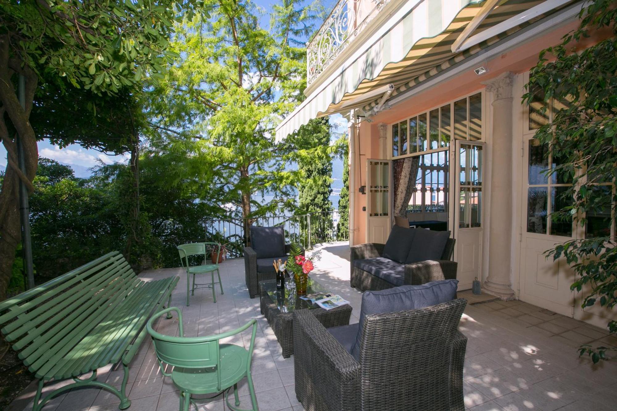 Villa Lucia Grande ורנה מראה חיצוני תמונה
